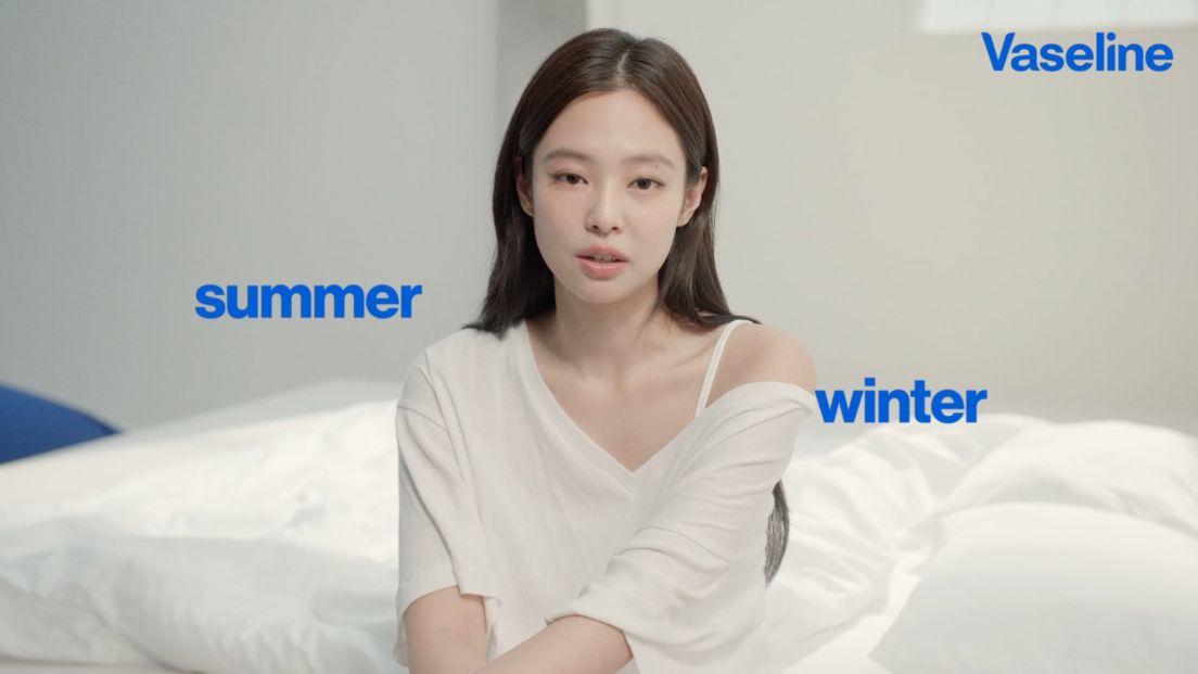 BULLET BANGKOK X VASELINE On-Set Rapid-Fire Interview with JENNIE