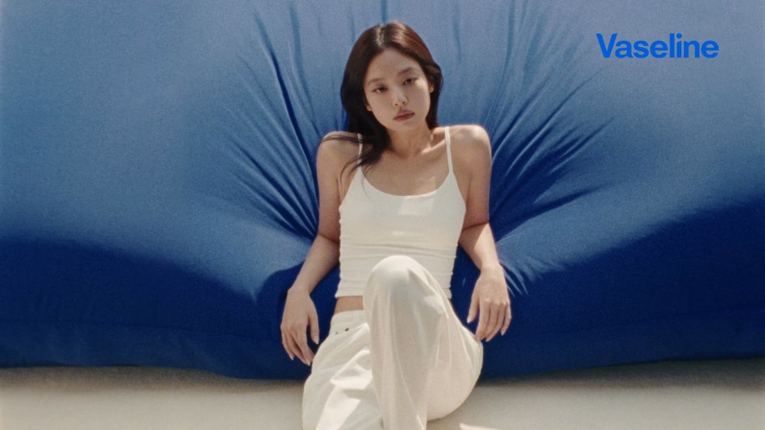 Introducing Our Collaboration: #LoveVaselineLikeJENNIE, Shot in Korea
